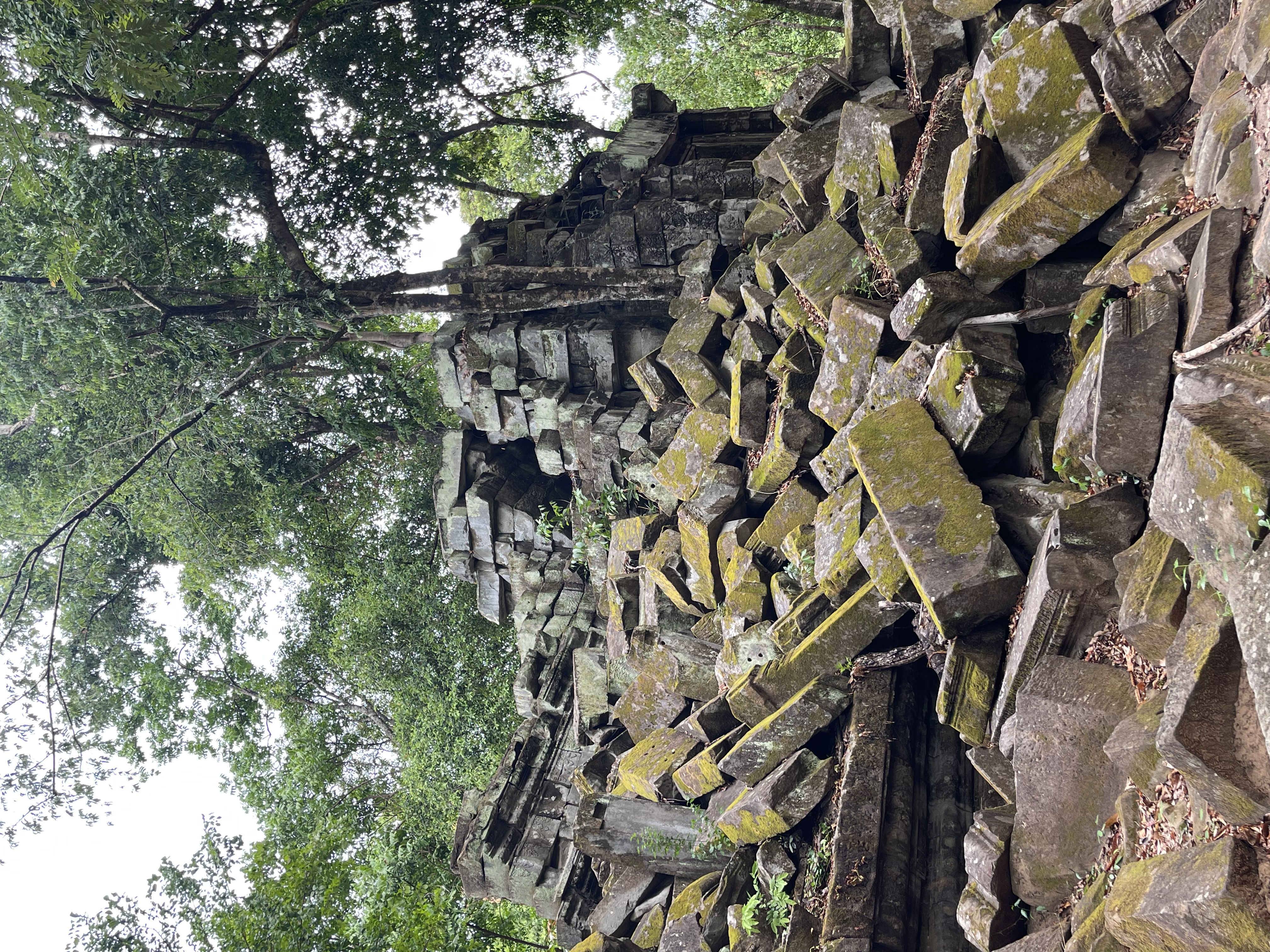 Kulen mountain & Beng MeLea Temple — photo 2
