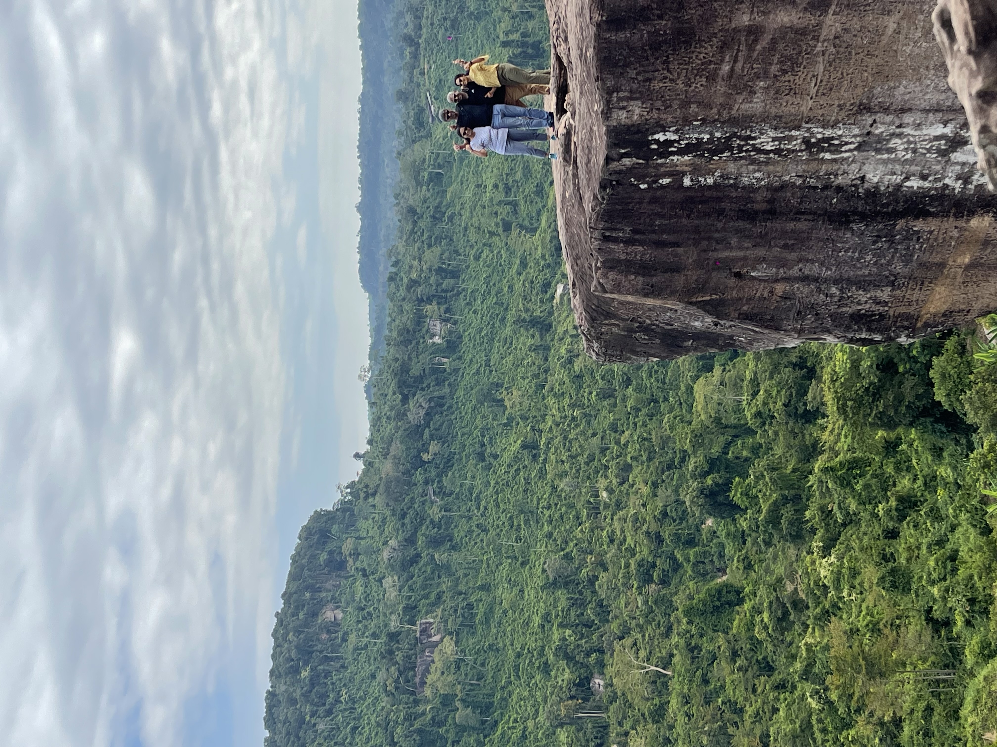 Kulen mountain & Beng MeLea Temple — photo 6