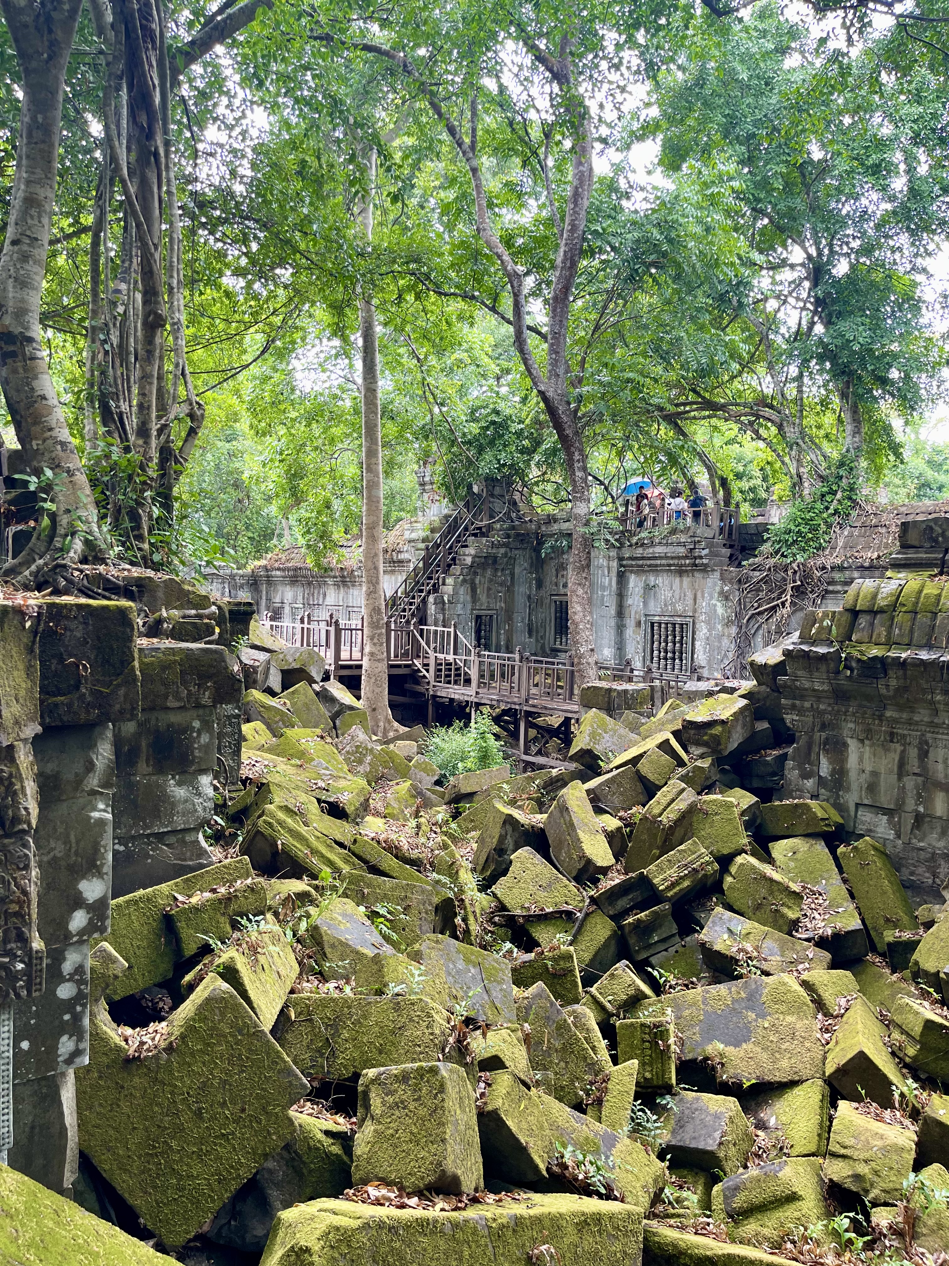 Kulen mountain & Beng MeLea Temple