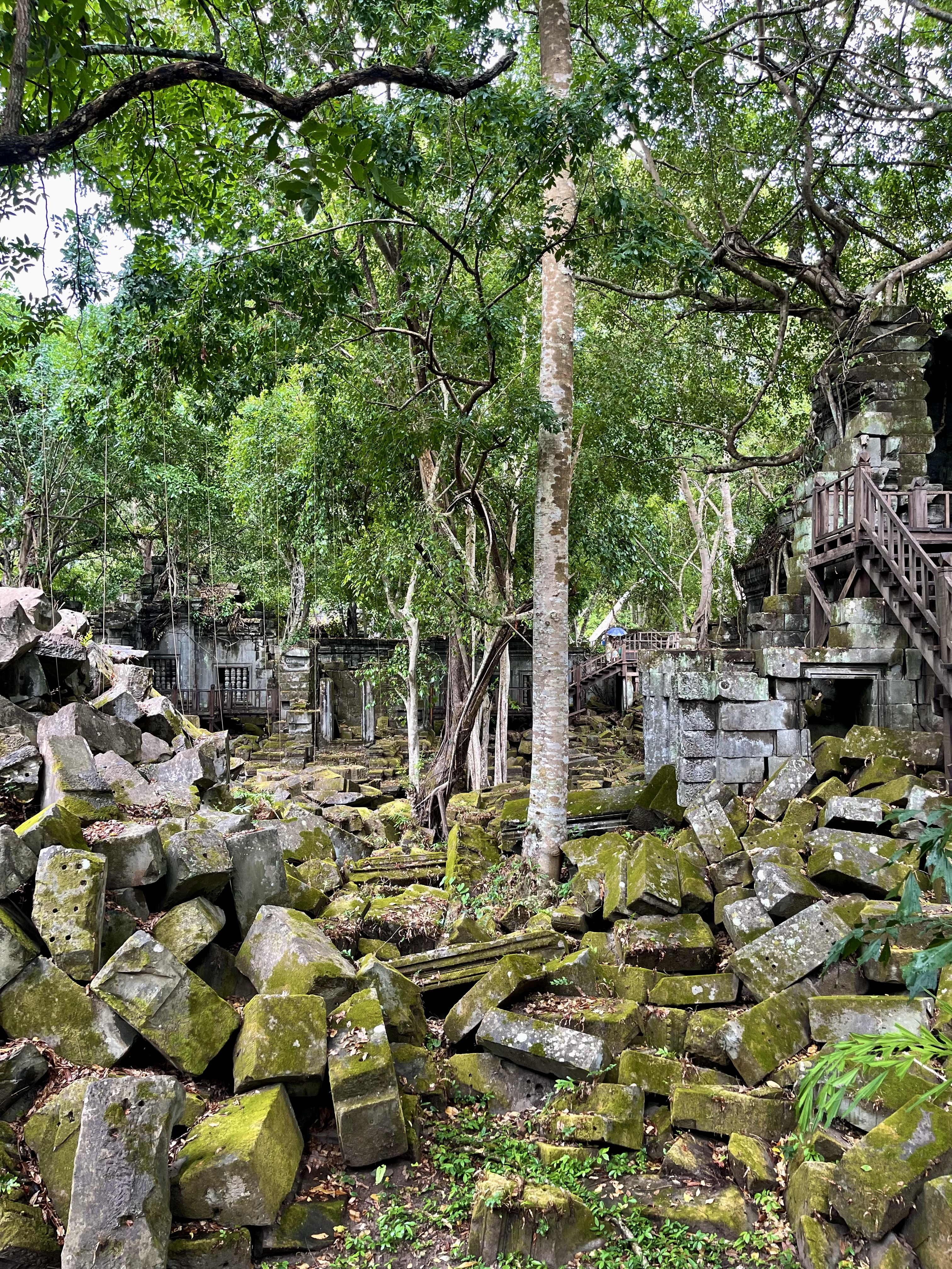 Group of Koh Ker Temple, Bengmelea&Bonteay Srei Temple — photo 3
